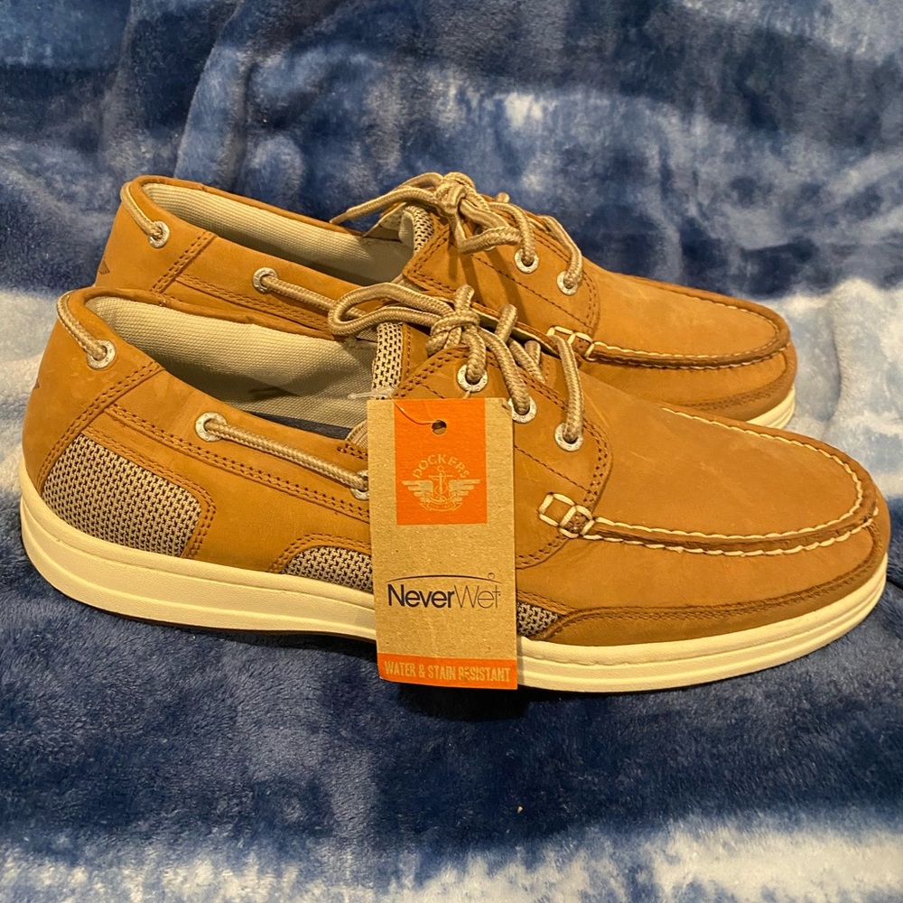 Dockers men’s boat shoes NWT size 10.5